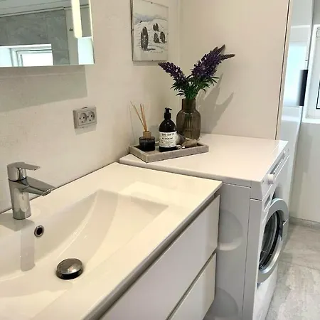 Σπίτι διακοπών Luxury With Hot Tub & Wifi