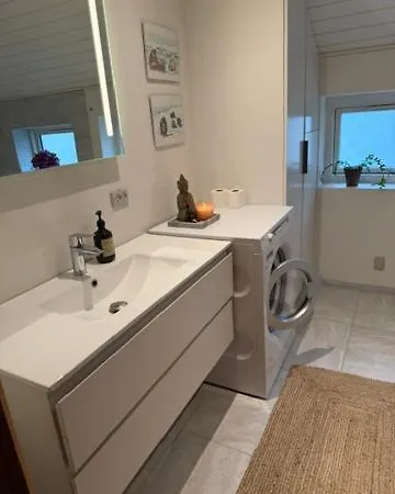 Σπίτι διακοπών Luxury With Hot Tub & Wifi Børkop