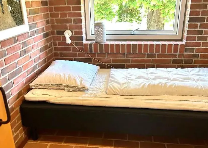 Luxury With Hot Tub & Wifi *