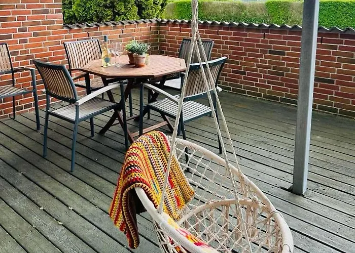 Prázdninový dům Luxury With Hot Tub & Wifi Børkop